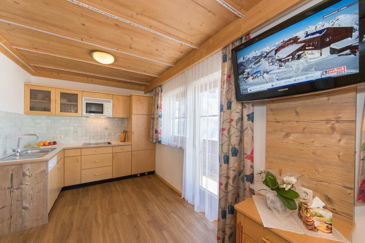 Appartement-Gaestehaus Marie Anderl Заалбах-Хинтерглем Екстериор снимка